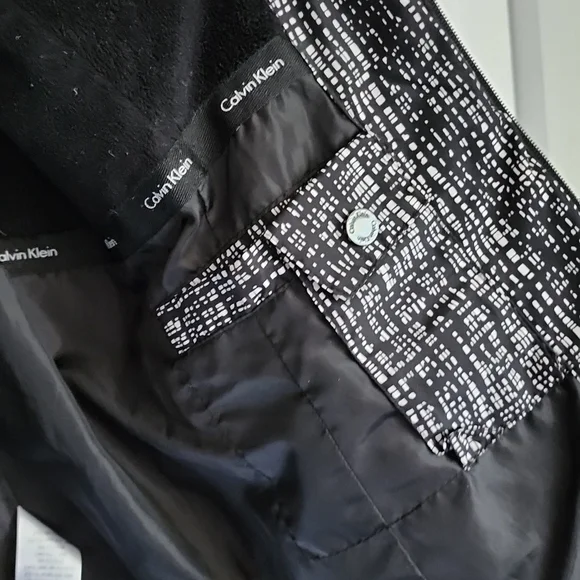 Calvin Klein Down Jacket Size M. - Picture 9 of 13